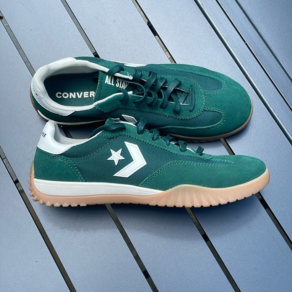 (NEW) Converse Run Star Trainer Low Top Sneaker - Picture 11 of 16